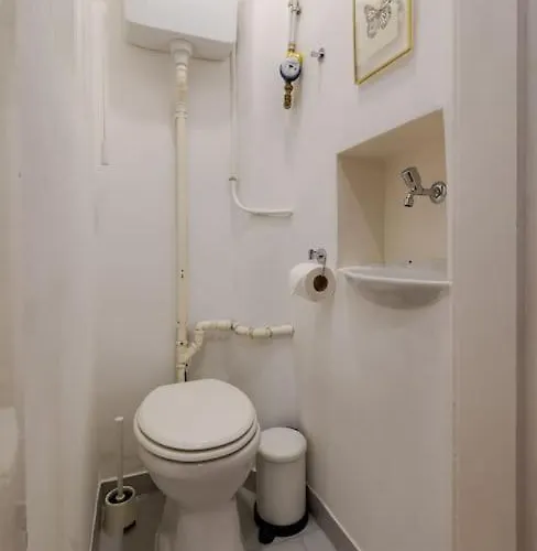 Ermosa Apartment *
